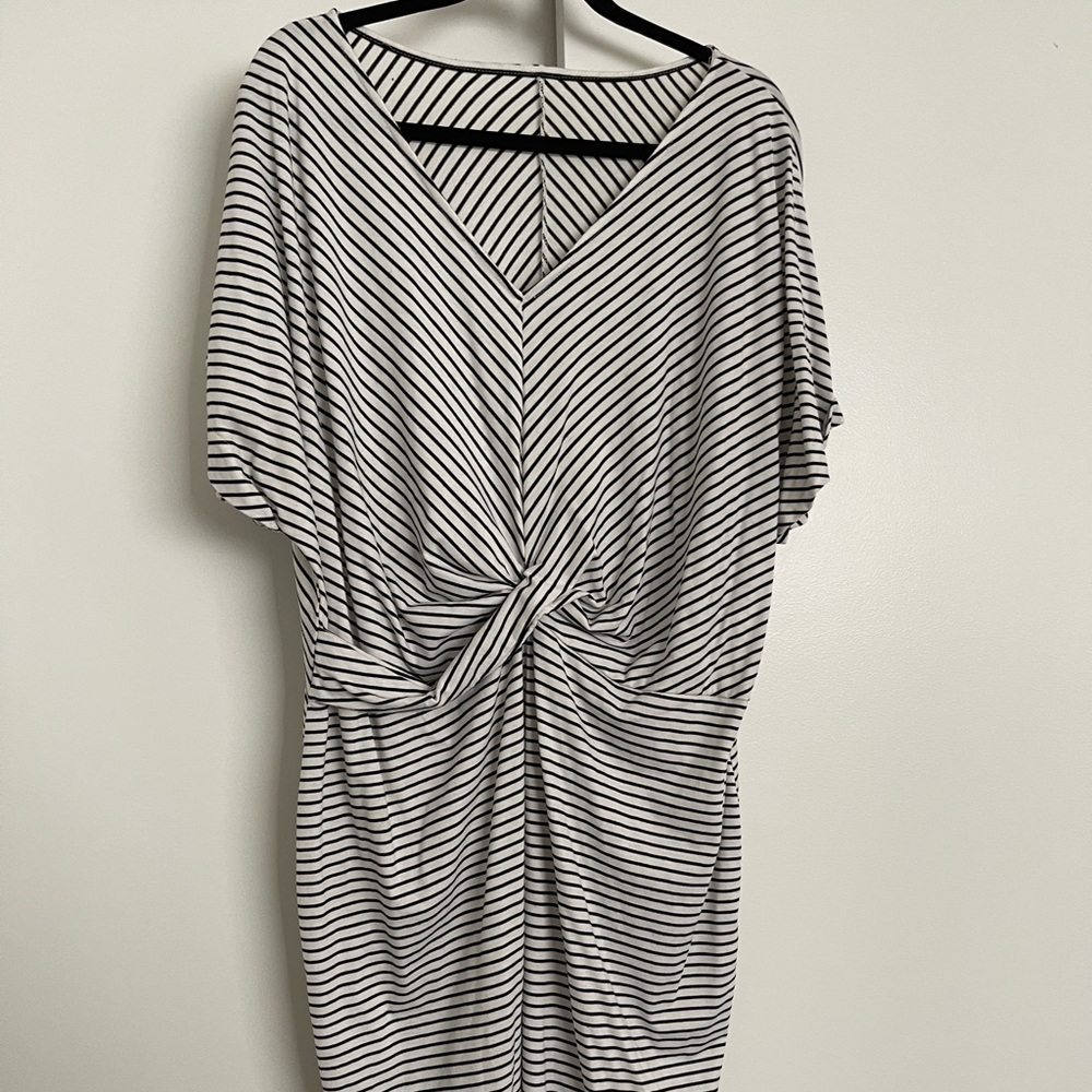 Cute Black and white stripped dress
